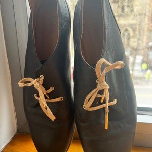 CHLOE Lace ups